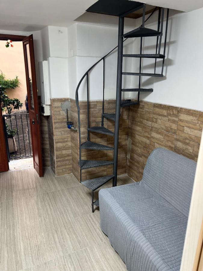 Petite Suite Napels Buitenkant foto